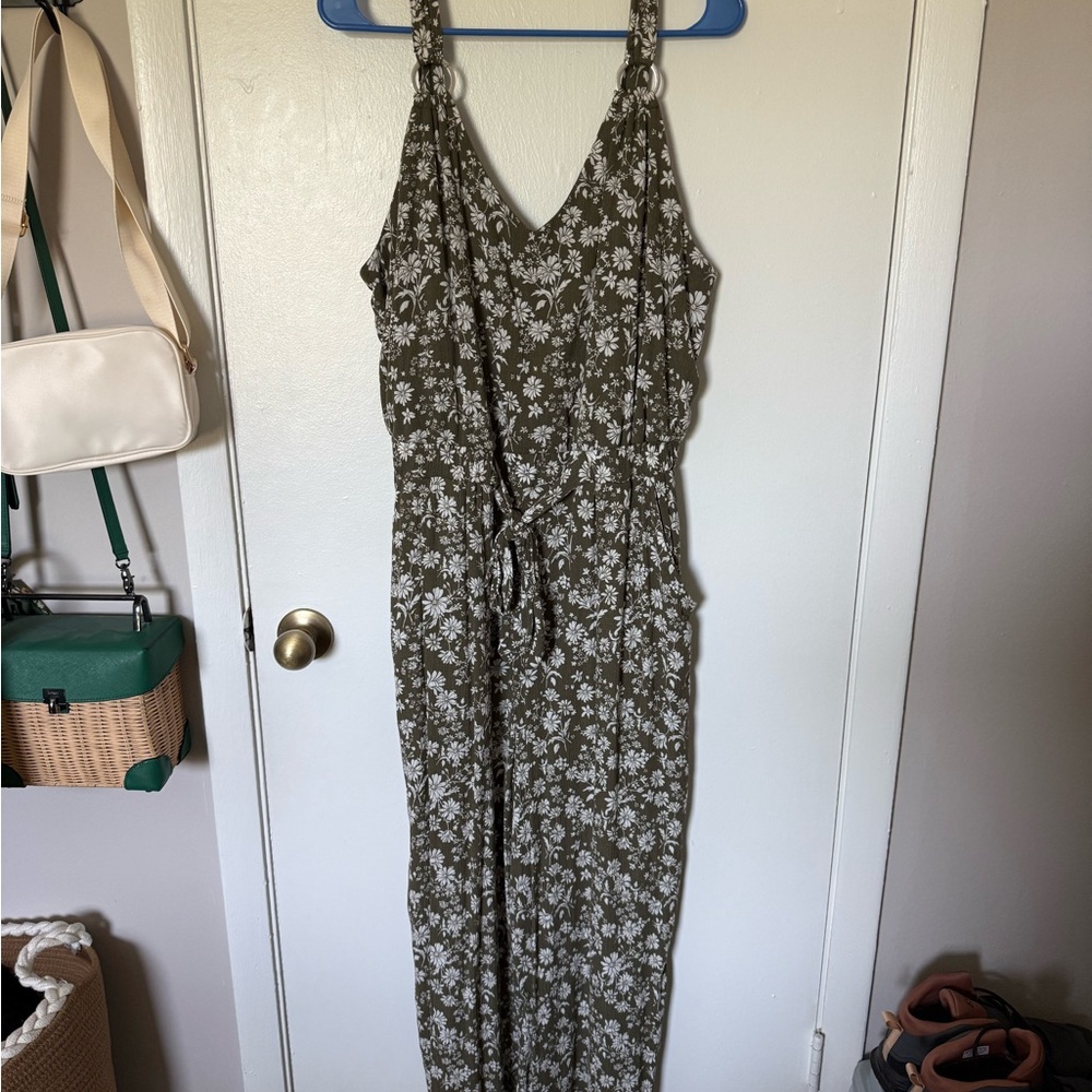 Floral Sleeveless Jumpsuit